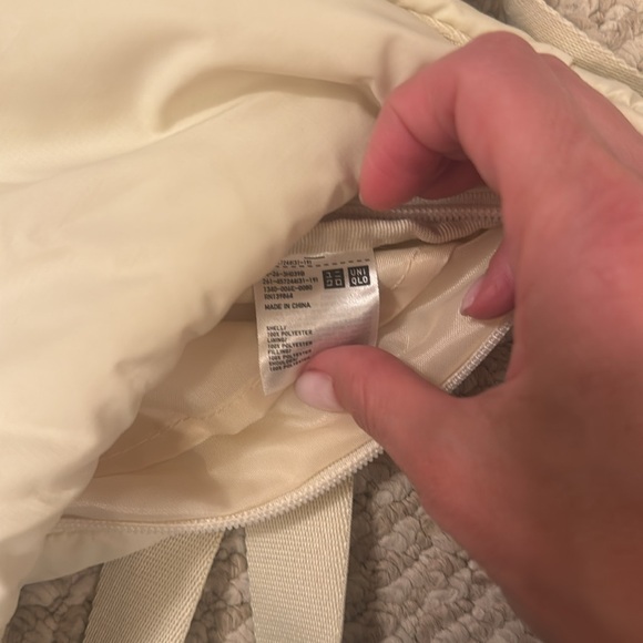 Uniqlo cream Bag - Picture 2 of 2